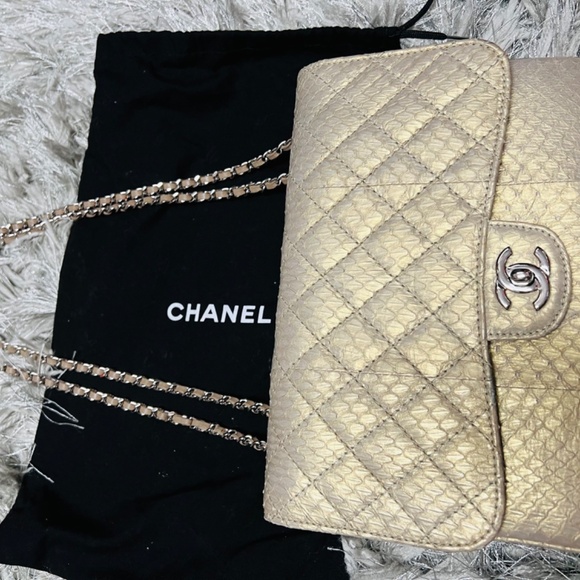 100% Authentic Gold Python Chanel Bag - Picture 8 of 11